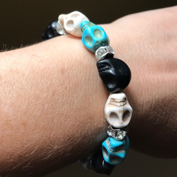 💀Skull & rhinestones bracelet handmade - Picture 7 of 7